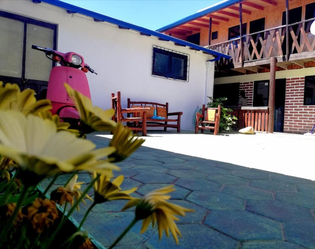 Hostal Traveland Pichilemu Luaran gambar